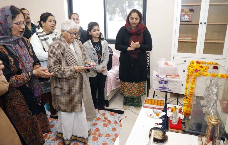 CMS joins  Shri Ram Pran Pratishtha celebrations  by organizing Sunderkand pathon its premises