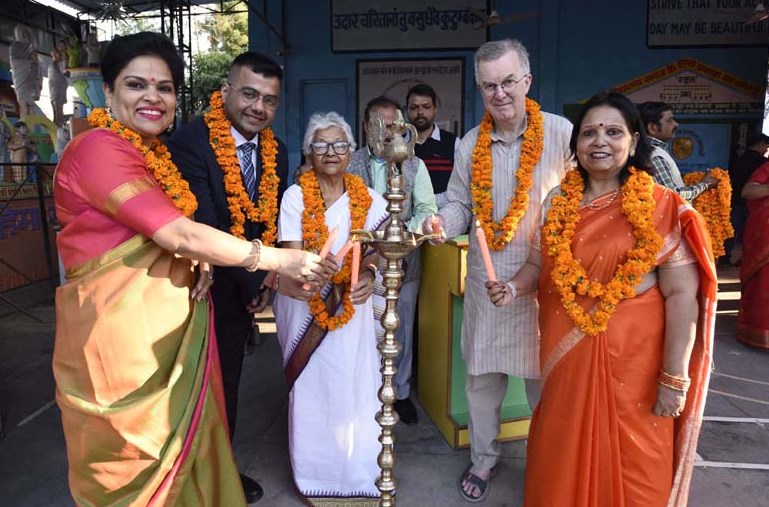 सी.एम.एस. अलीगंज कैम्पस द्वारा ‘डिवाइन एजुकेशन कान्फ्रेन्स’ का भव्य आयोजन