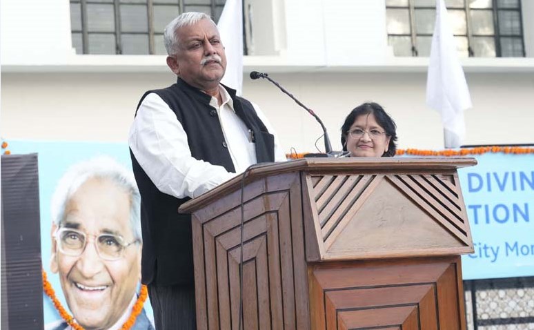 Holistic education leads to an ideal society : Mr Awanish Awasthi, IAS