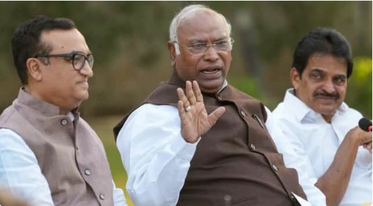 70-80 दिनों तक रुक जाएगा विकास, ये कैसा डिजिटल इंडिया; 7 चरणों में लोकसभा चुनाव कराने पर कांग्रेस