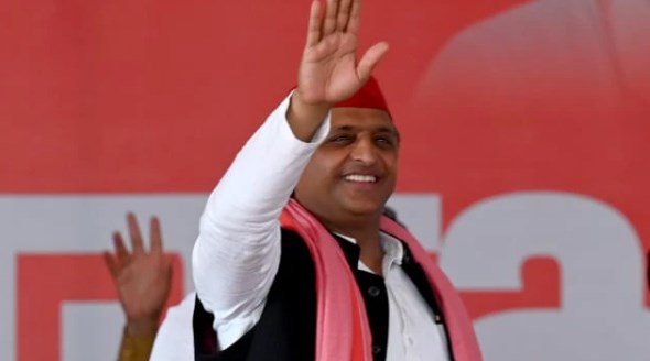 दुनिया का सबसे खतरनाक परिवार आरएसएस, वोट के लिए आरक्षण पर इसके सुर बदले : अखिलेश