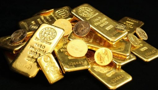 बनारस रेलवे स्टेशन पर पकड़ा गया 1.63 करोड़ का सोना, 2 तस्कर गिरफ्तार