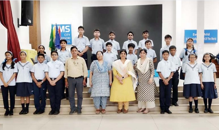 30-member CMS student delegation leaves for Udaipur and Mount Abu on educational excursion