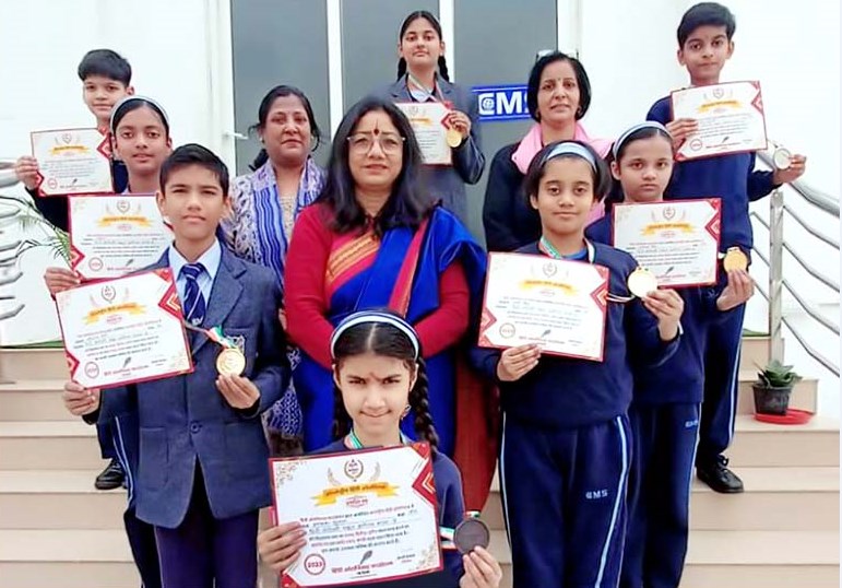 CMS Students win 8 medals including 4 Gold  medals in International Hindi Olympiad