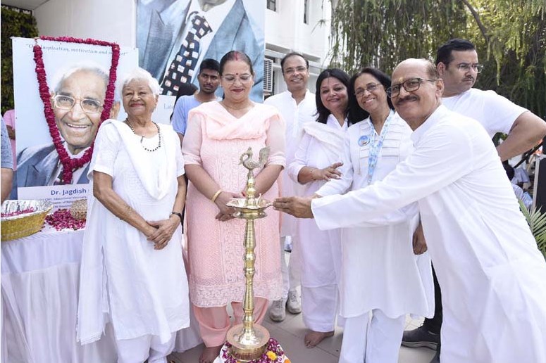 Yoga Meet at CMS on International Yoga Day; Prize winners felicitated