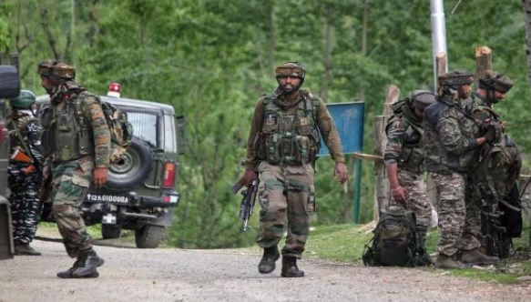 कुपवाड़ा में सेना ने बड़ी आतंकी साजिश को किया नाकाम, घुसपैठ कर रहे 2 पाकिस्तानी आतंकी ढेर