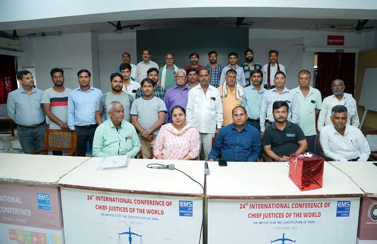CMS organizes workshop for school drivers for the safety and convenience of students