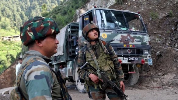 ऊधमपुर में आतंकियों और सुरक्षा बलों के बीच मुठभेड़, 3-4 दहशतगर्द के छिपे होने की आशंका