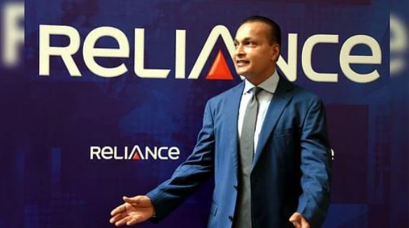 सेबी के बैन के बाद अनिल अंबानी की कंपनियों के शेयरों में भारी गिरावट, रिलायंस इंफ्रा 11% टूटा
