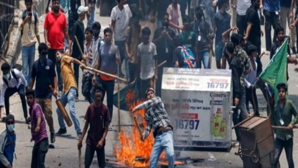 जमात-ए-इस्लामी के दांव में ऐसी फंसी शेख हसीना, देश छोड़ने के लिए हुई मजबूर; जानें क्या है यह