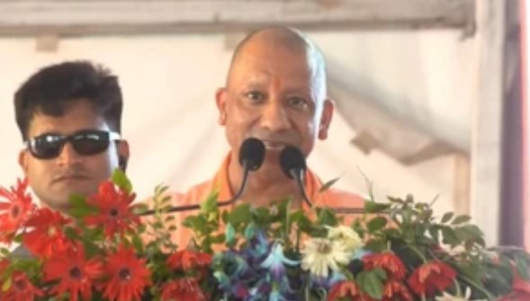 आम जनता की राय सरकार तक पहुंचाएं : मुख्यमंत्री योगी