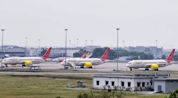 एयर इंडिया पर ₹90 लाख का जुर्माना, अयोग्य पायलट्स के साथ उड़ान भरने पर डीजीसीए ने की कार्रवाई