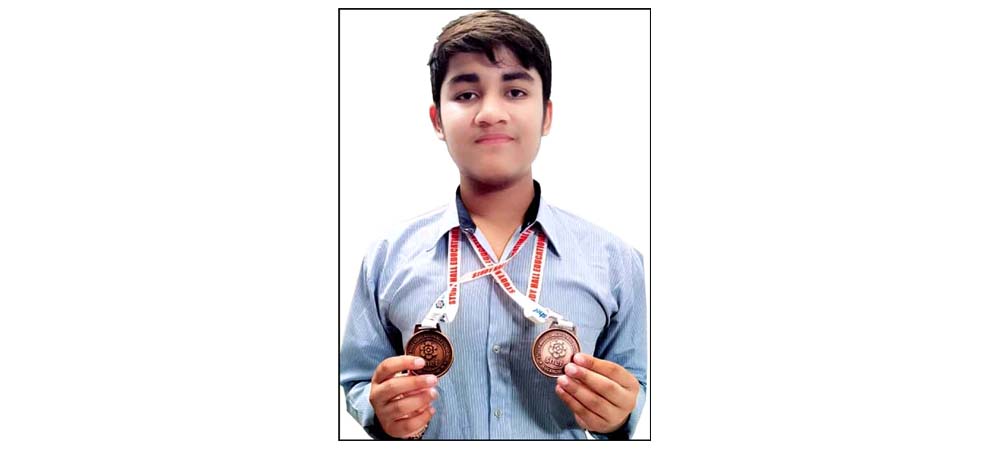 CMS student excels in inter-school swimming competition