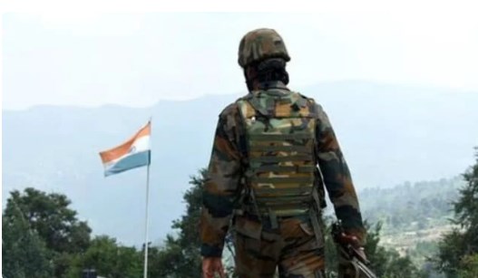 जम्मू-कश्मीर के बडगाम में खाई में गिरी BSF की बस, तीन जवानों ने गंवाई जान