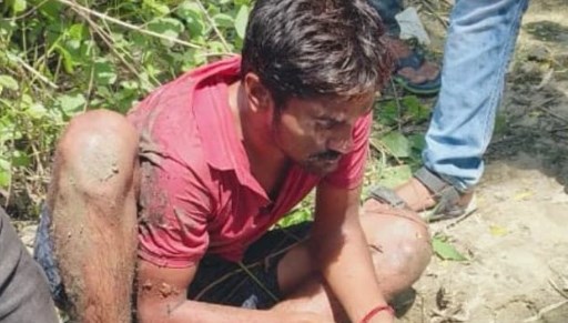 यूपी में पुलिस ऐक्शन के बीच बदमाशों में खौफ, एसओजी की गाड़ी देखते ही कार छोड़ तालाब में कूदे