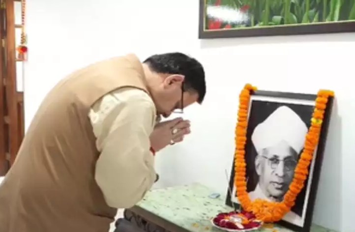 शिक्षक ही सच्चे राष्ट्र निर्माता : सीएम धामी