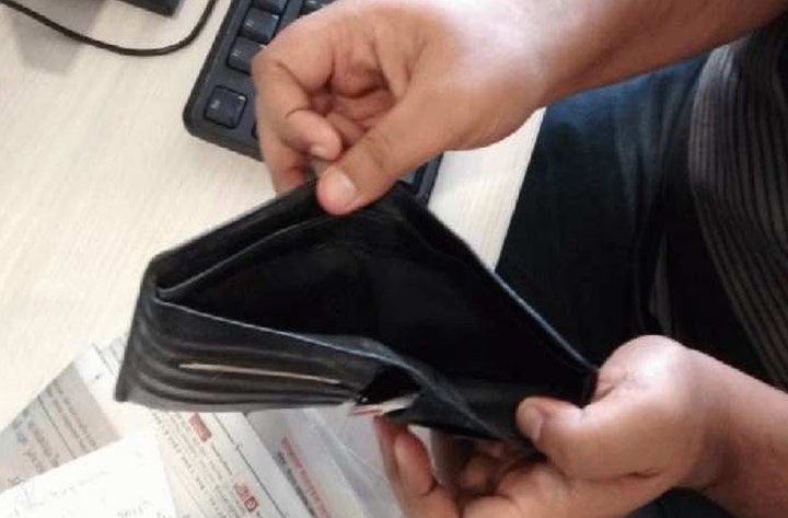 कहीं आपके घर में भी तो नहीं ये चीजें? तुरंत हटा दें वरना हो जाएंगे कंगाल