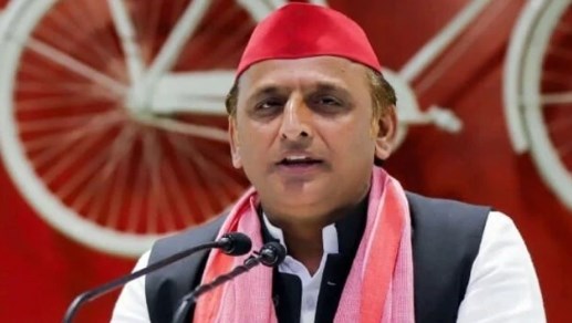 कोई अपशब्दों का विश्व रिकॉर्ड बनाने में लगा है, कुत्ते की दुम कहने पर अखिलेश का योगी को जवाब