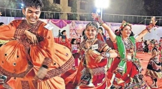 गरबा में आने वाले लोगों को पिलाएं गो-मूत्र, गैर हिन्दुओं को रोकने के लिए BJP नेता का सुझाव