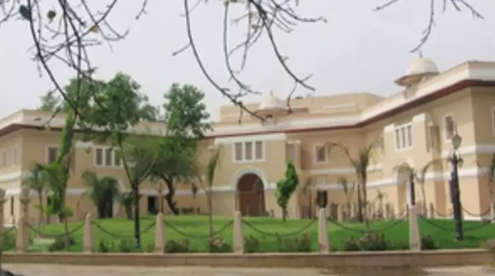 हिमाचल भवन के बाद अब बीकानेर हाउस की कुर्की के आदेश