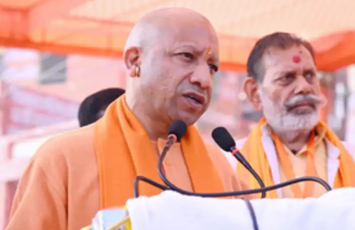 सीएम योगी ने श्रावस्ती में हुए सड़क हादसे का संज्ञान लिया, मृतकों के परिजनों के प्रति संवेदना की व्यक्त
