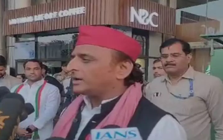 उपचुनाव में भाजपा ने की वोटों की लूट : अखिलेश यादव