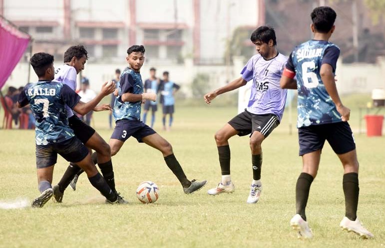 लामार्टिनियर कालेज एवं ए आर जयपुरिया स्कूल आमने-सामने