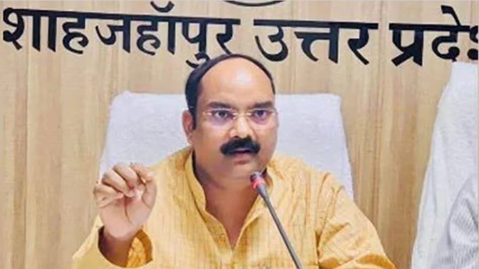 रोजा चीनी मिल में पेराई सत्र 2024-25 का भाजापा सांसद अरुण सागर ने किया शुभारंभ
