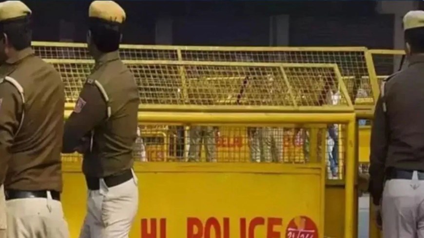 अवैध बांग्लादेशियों पर दिल्ली पुलिस की बड़ी कार्रवाई, भेजे गए वापस अपने देश