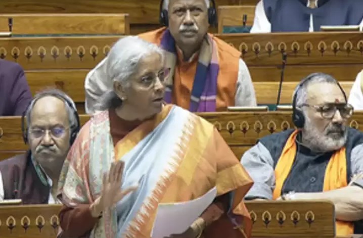 बैंकिंग कानून संशोधन विधेयक ग्राहकों का अनुभव बनाएगा बेहतर