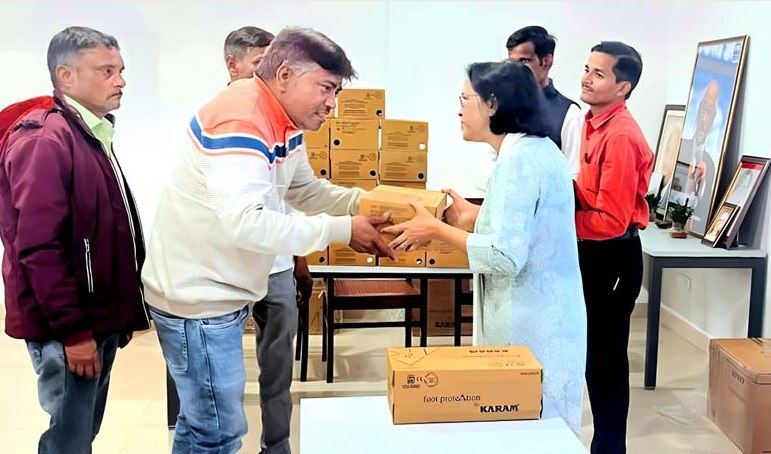 सी.एम.एस. इलेक्ट्रिशियनों के लिए विद्युत सुरक्षा कार्यशाला का आयोजन
