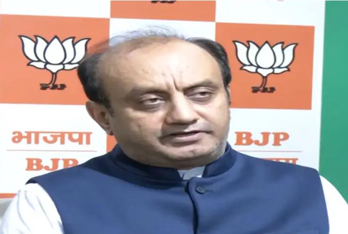 निशान-ए-पाकिस्तान पाना चाहते हैं कांग्रेस के नेता : सुधांशु त्रिवेदी