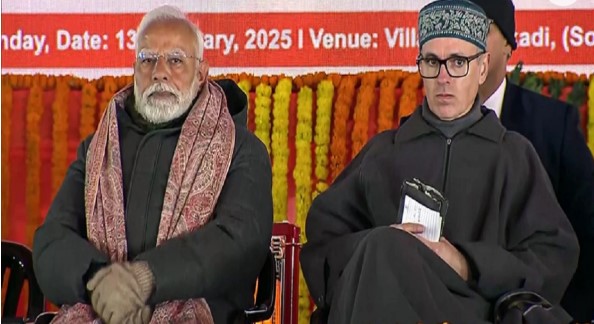 पीएम मोदी से मिले जम्मू-कश्मीर CM उमर अब्दुल्ला, पहलगाम हमले के बाद यह पहली मुलाकात