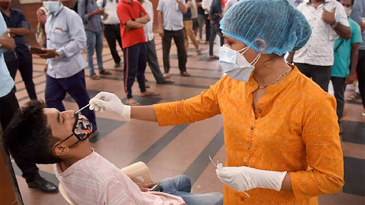 देश में बढ़ रही कोरोना की रफ्तार: एक्टिव केस 3207, अब तक 20 मौतें