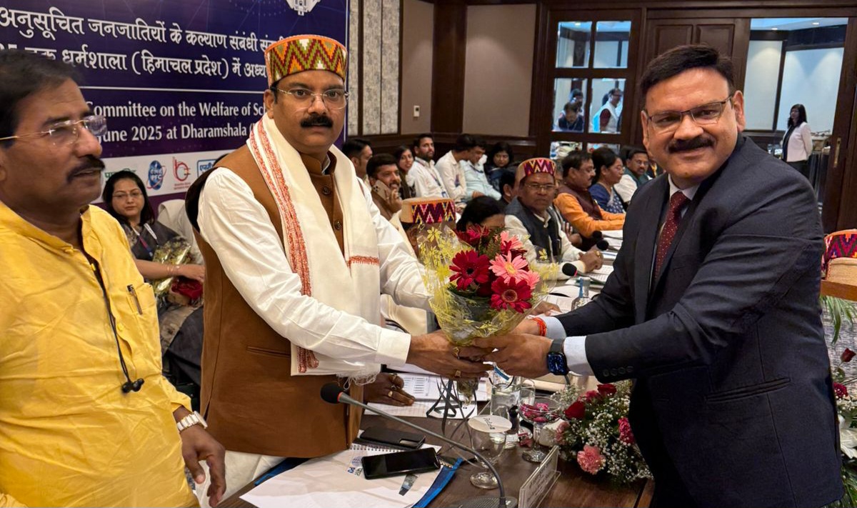हिमाचल प्रदेश में अनुसूचित जातियों और अनुसूचित जनजातियों के कल्याण संबंधी संसदीय समिति की बैठक में शाहजहांपुर सांसद अरुण सागर का हुआ जोरदार स्वागत 