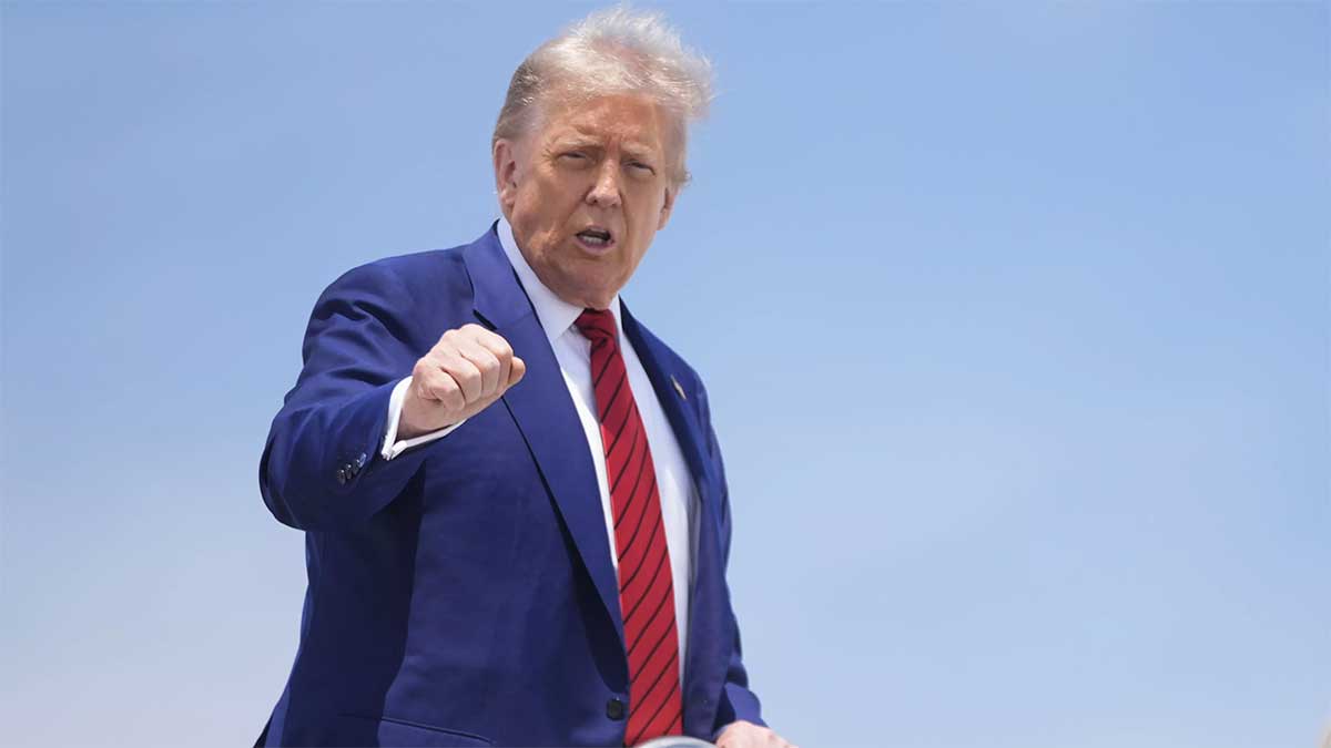 Trump Warning to Iran: ईरान को लेकर डोनाल्ड ट्रंप की कड़ी चेतावनी, जरूरत पड़ी तो दोबारा करेंगे बमबारी