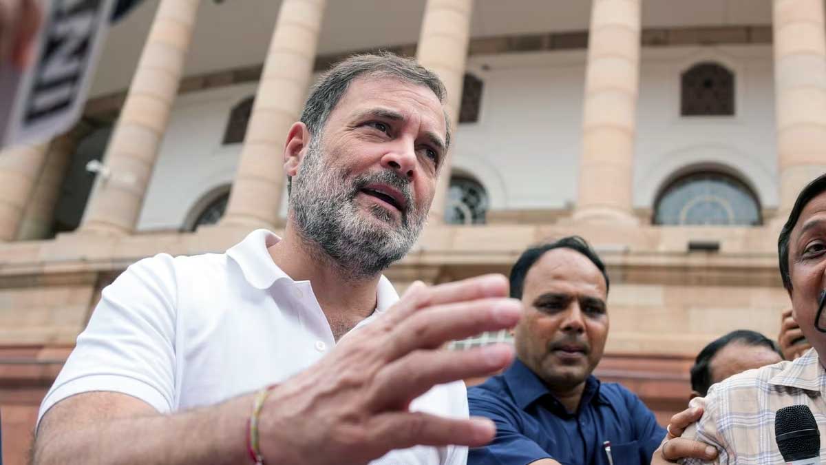 अगर हमारे एटम बम फटे तो चुनाव आयोग को छिपने की जगह नहीं मिलेगी: राहुल गांधी का बड़ा धमाका