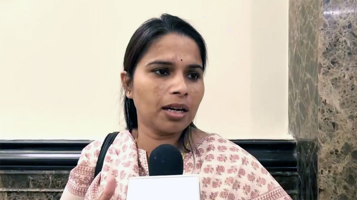 UP News: अखिलेश यादव पर पूजा पाल का बड़ा हमला, बोलीं – “आपकी पत्नी ने भी BJP को वोट दिया”