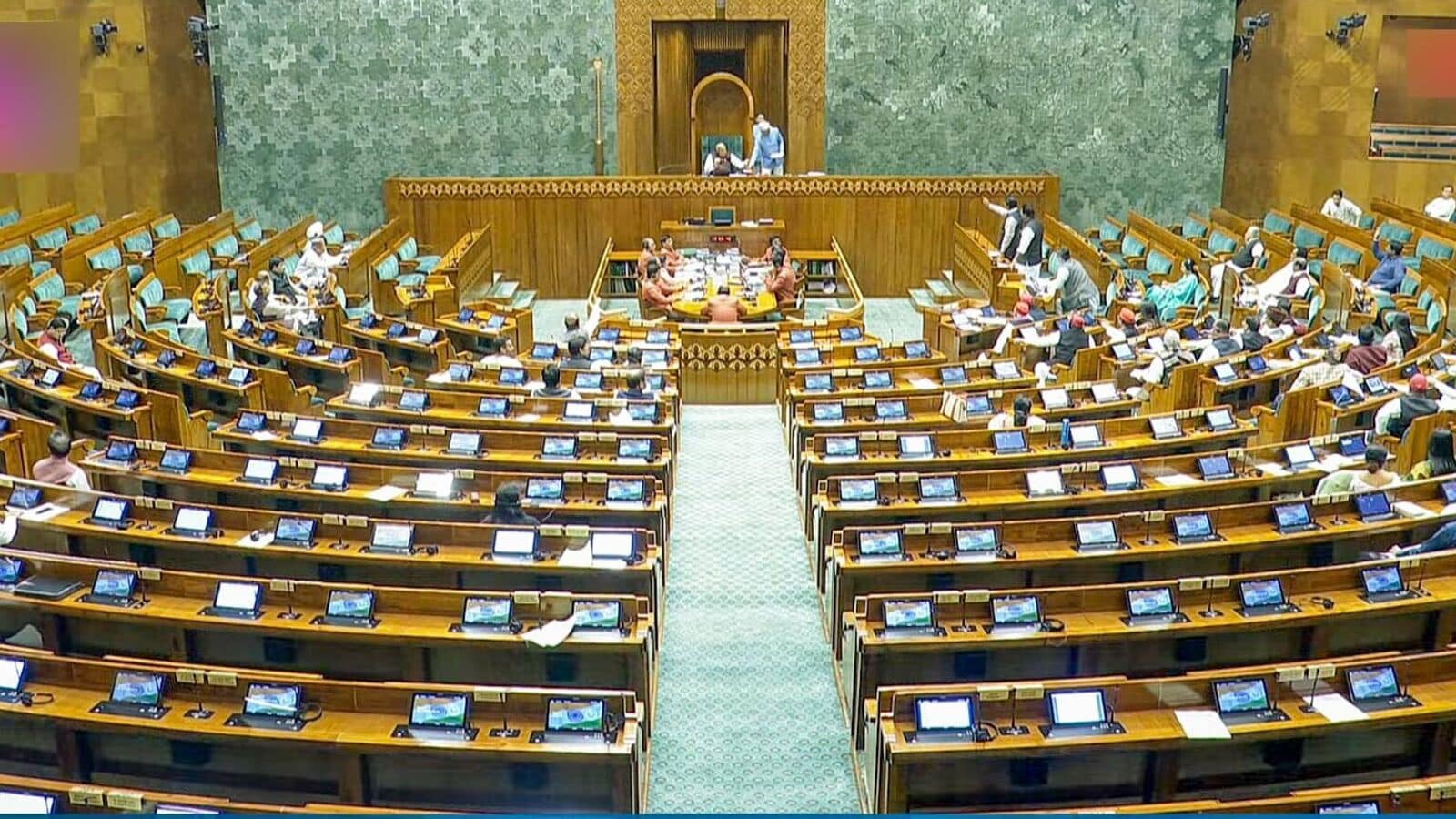 ड्रीम11 समेत सभी पैसे वाले गेमिंग एप बैन की कगार पर, संसद में पेश हुआ बिल
