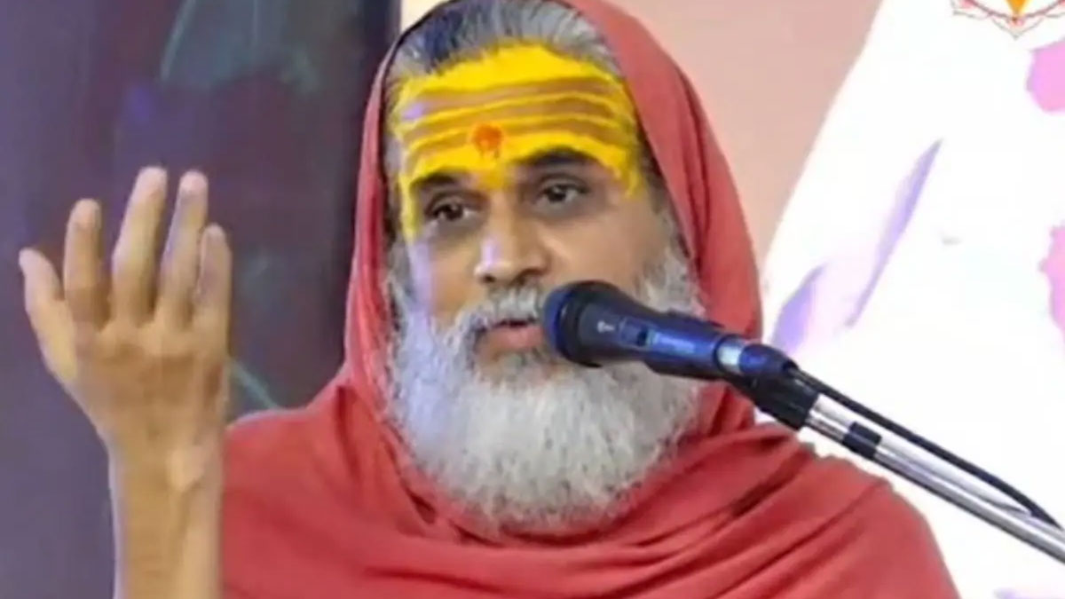 गो आराधन महोत्सव में संतों के विवादित बोल, एक बच्चा विदेश भेजने वाले देशद्रोही, फांसी हो
