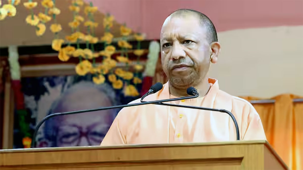 गोरखपुर में बोले सीएम योगी, “कर्ता के प्रति कृतज्ञता का भाव सनातन का पहला संस्कार”