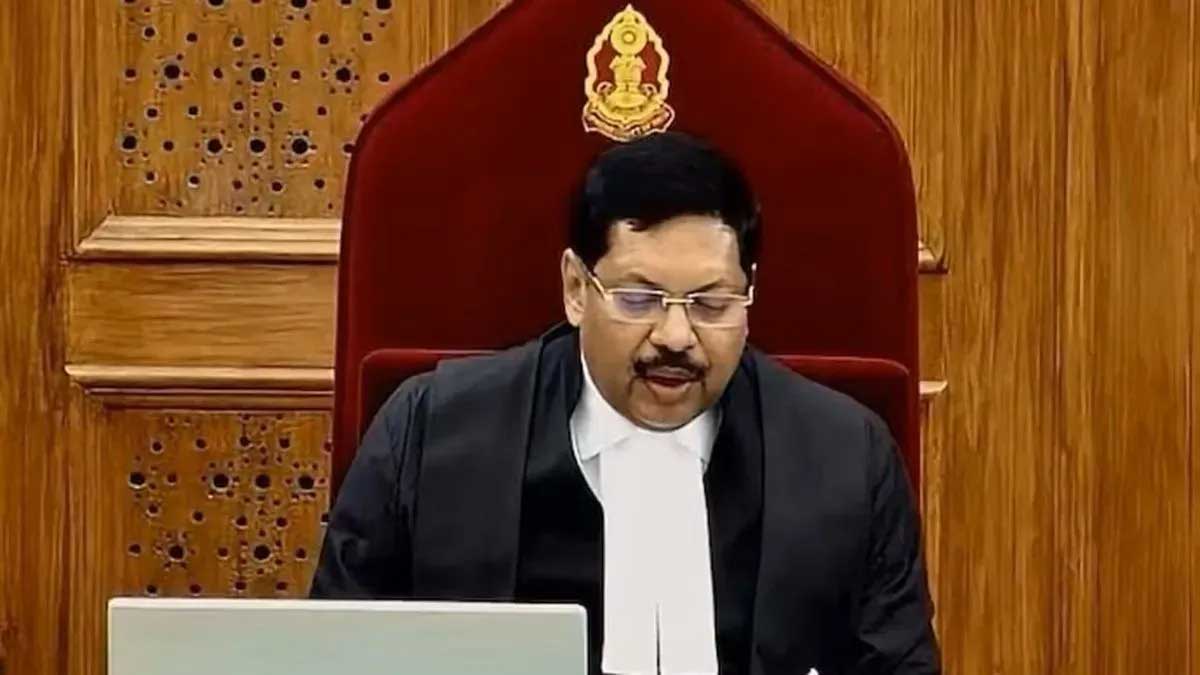 कफ सिरप से बच्चों की मौत पर सुप्रीम कोर्ट सख्त, CJI ने कहा- ‘डिसमिस्ड’, याचिका खारिज