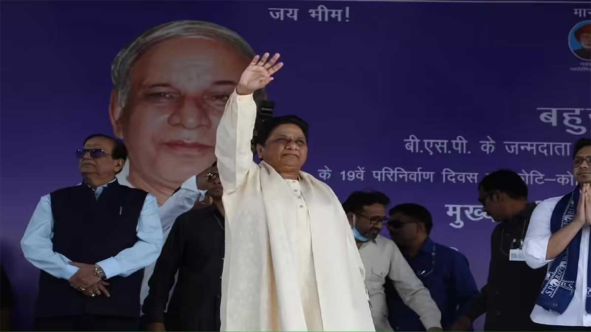 सोशल इंजीनियरिंग से बदलेगी यूपी की सियासत? मायावती बना रहीं नया समीकरण