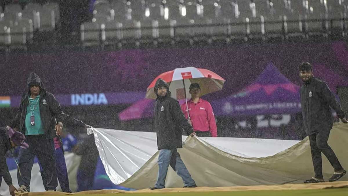 India vs Australia Women Semi Final 2025: बारिश से अधर में लटका भारत-ऑस्ट्रेलिया सेमीफाइनल, अगर मैच रद्द हुआ तो कौन खेलेगा फाइनल में? जानें पूरा नियम