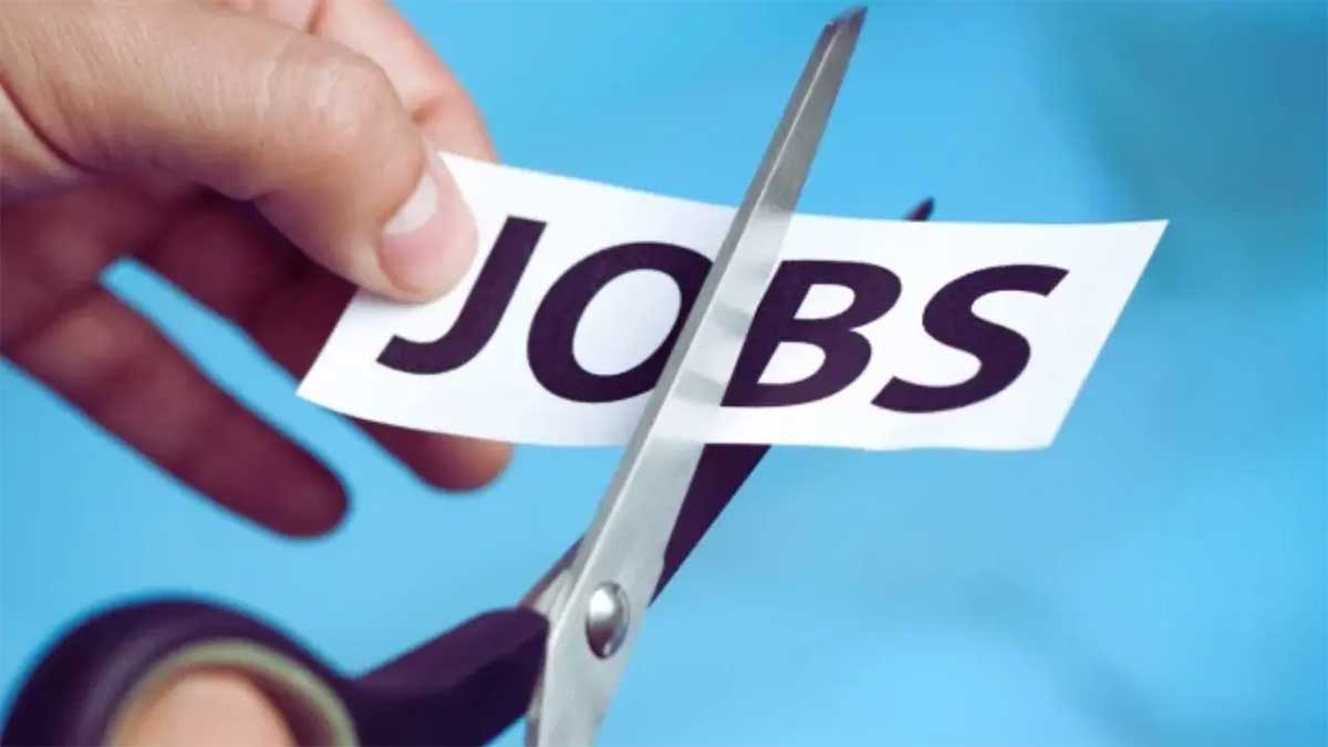 AI for Layoffs: AI नहीं असली कारण कुछ और, HR ने बताया क्यों हो रही हैं कंपनियों में लगातार छंटनियां