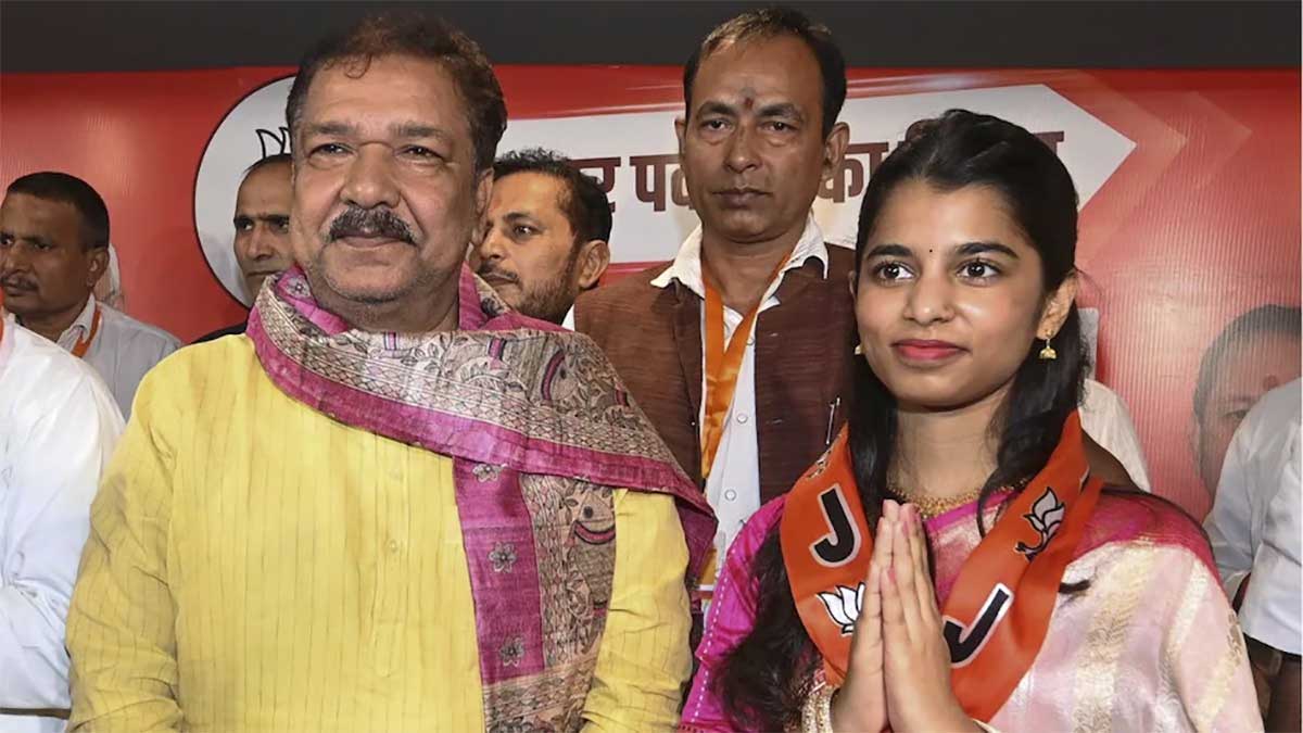 Bihar Election 2025: अलीनगर में BJP की नई धुन बनेंगी Maithili Thakur, जानें सीट का पूरा समीकरण