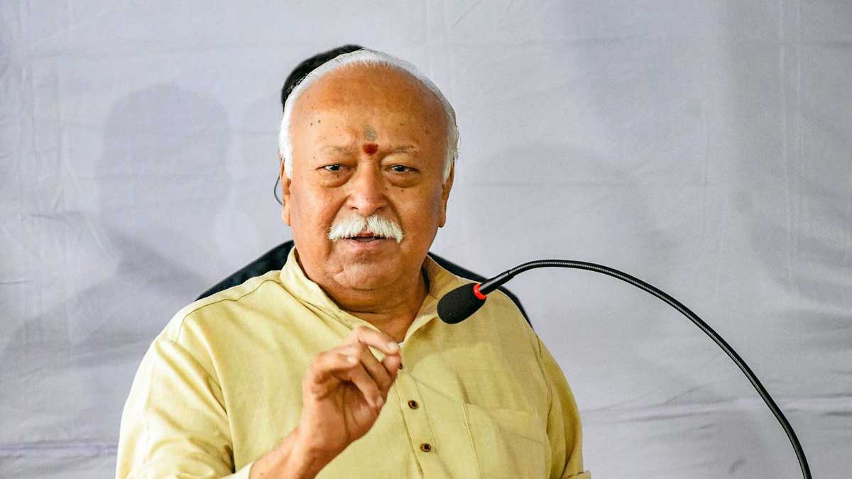 पंजीकरण विवाद के बीच मोहन भागवत का बड़ा बयान, कहा हिंदू धर्म भी रजिस्टर्ड नहीं, जानें RSS चीफ ने क्यों दिया ऐसा तर्क