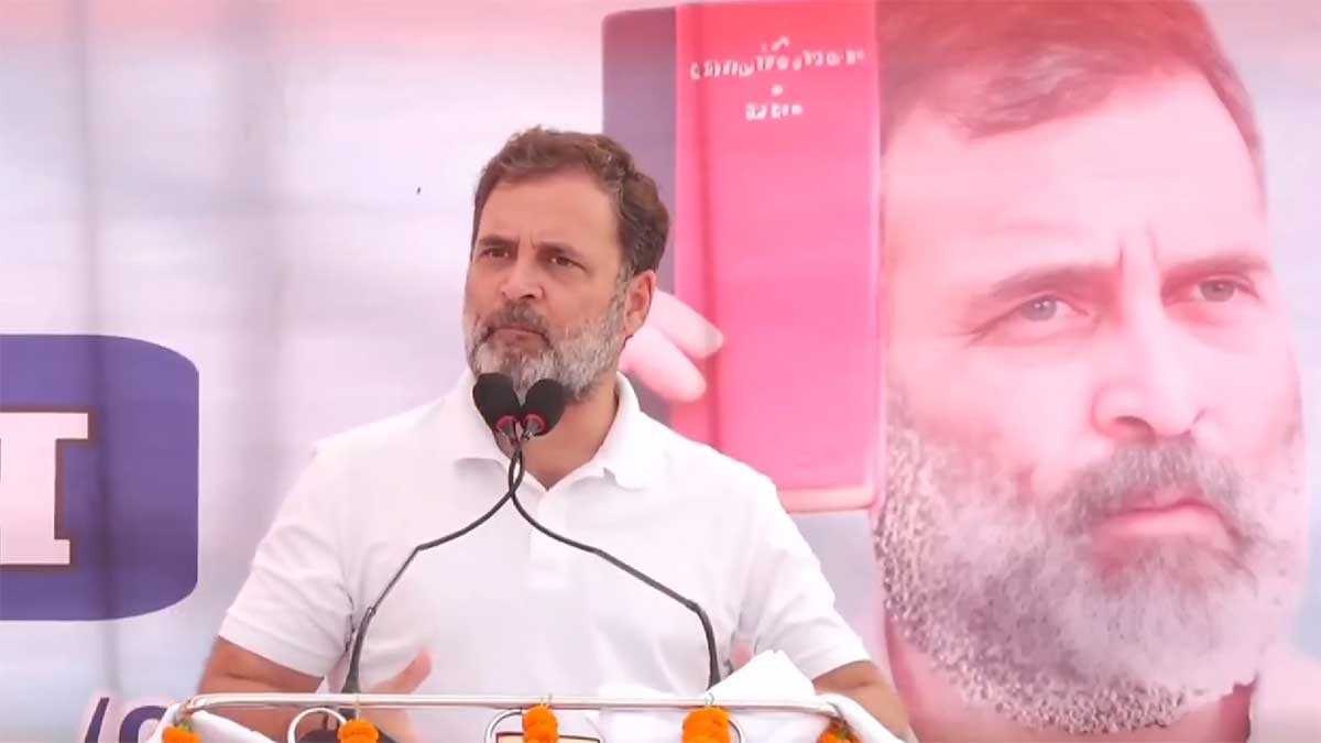 PM Modi ने यमुना में नहाने से इनकार किया, छठी मईया विवाद पर राहुल गांधी का पलटवार