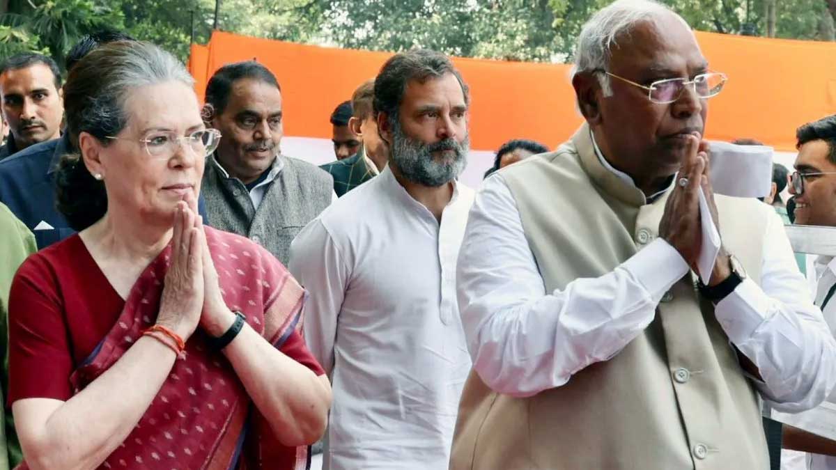 SIR Vs FIR: संसद सत्र से पहले सोनिया-राहुल के खिलाफ केस, क्या INDIA गठबंधन देगा कांग्रेस का साथ?