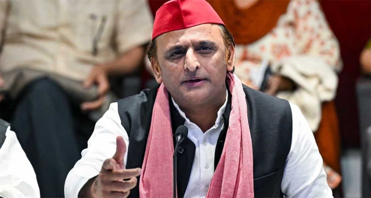 मदद करने नहीं, कारोबार करने आए हैं पुतिन, रूसी राष्ट्रपति के दौरे पर अखिलेश यादव का बड़ा बयान